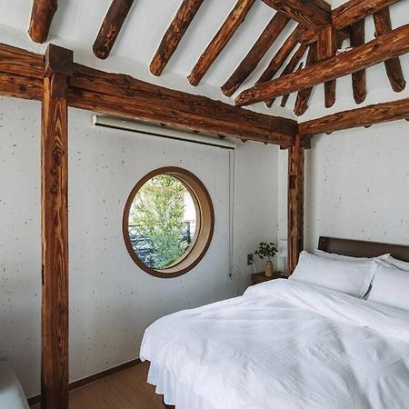 Hanokstay Haru Jeonju Ngoại thất bức ảnh