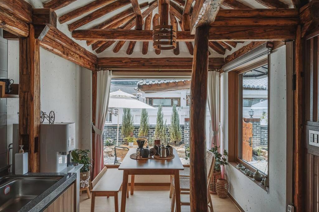 Hanokstay Haru Jeonju Ngoại thất bức ảnh